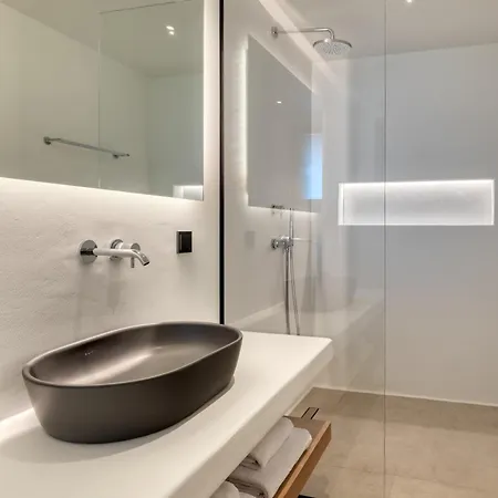 Samba Villa *